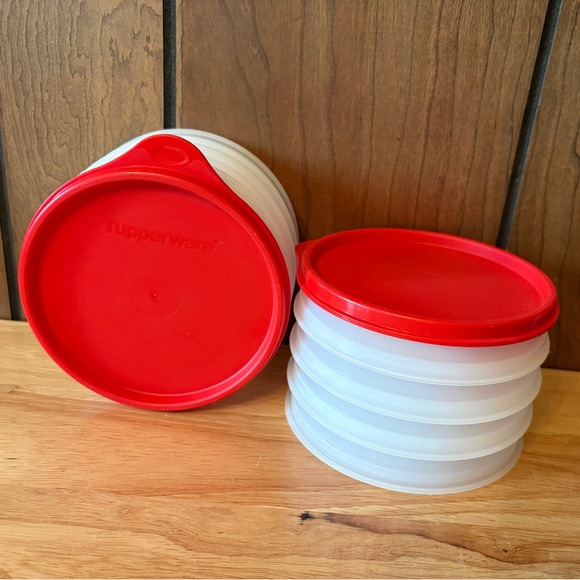 Tupperware Hamburger Keepers - Picture 2 of 5